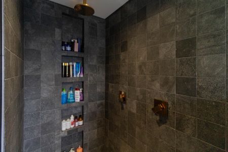 Apartamento à venda com 160m², 3 quartos e 3 vagas Apartamento à venda com 160m², 3 quartos e 3 vagasSuíte