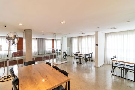 Apartamento à venda com 160m², 3 quartos e 3 vagas Apartamento à venda com 160m², 3 quartos e 3 vagasSala de Reuniao