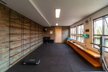 Apartamento à venda com 160m², 3 quartos e 3 vagas Apartamento à venda com 160m², 3 quartos e 3 vagasAcademia