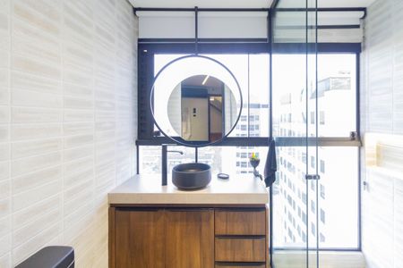 Apartamento à venda com 160m², 3 quartos e 3 vagas Apartamento à venda com 160m², 3 quartos e 3 vagasBanheiro