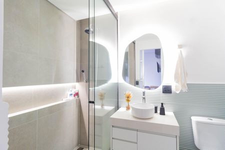 Apartamento à venda com 160m², 3 quartos e 3 vagas Apartamento à venda com 160m², 3 quartos e 3 vagasSuíte 2