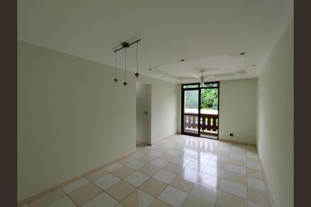 Apartamento à venda com 64m², 2 quartos e 1 vaga Apartamento à venda com 64m², 2 quartos e 1 vagaSala
