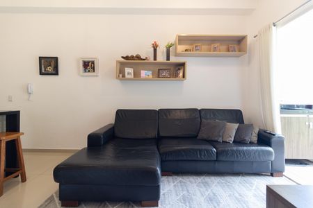 Apartamento à venda com 63m², 3 quartos e 1 vaga Apartamento à venda com 63m², 3 quartos e 1 vagaSala