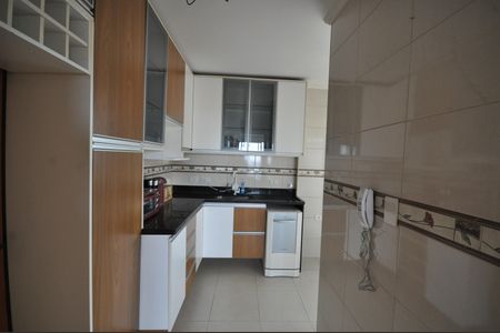 Apartamento à venda com 66m², 2 quartos e 1 vagaCozinha