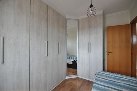 Apartamento à venda com 66m², 2 quartos e 1 vagaQuarto 2