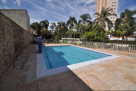 Apartamento à venda com 66m², 2 quartos e 1 vagaÁrea comum - Piscina adulto