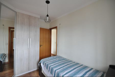 Apartamento à venda com 66m², 2 quartos e 1 vagaQuarto 2