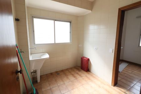 Apartamento para alugar com 155m², 5 quartos e 2 vagasÁrea de Serviço