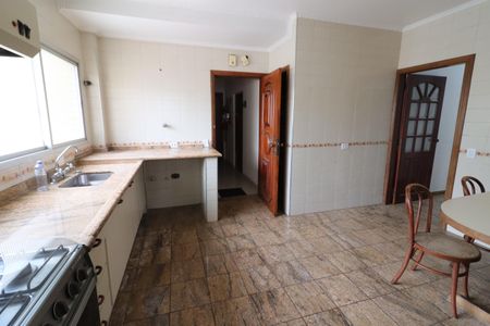 Apartamento para alugar com 155m², 5 quartos e 2 vagasCozinha