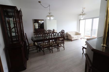Apartamento para alugar com 155m², 5 quartos e 2 vagasSala