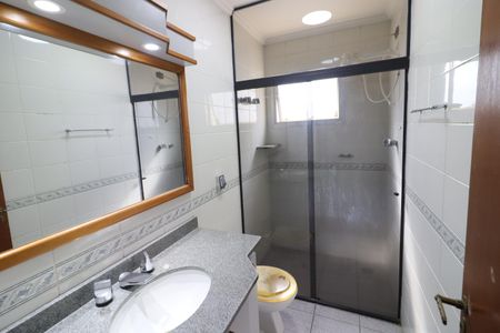 Apartamento para alugar com 155m², 5 quartos e 2 vagasBanheiro 3