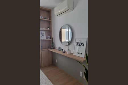 Banheiro de apartamento à venda com 1 quarto, 41m² em Cambuci, São Paulo