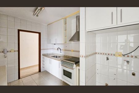 Apartamento à venda com 91m², 3 quartos e 2 vagasCozinha e área de serviço
