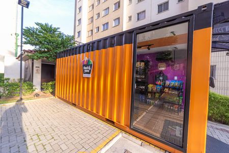 Apartamento para alugar com 37m², 1 quarto e sem vagaMini Mercado