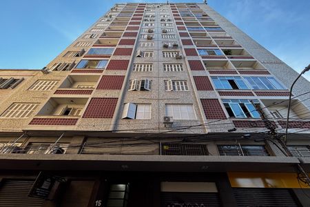 Apartamento à venda com 34m², 1 quarto e sem vaga Apartamento à venda com 34m², 1 quarto e sem vagaFachada