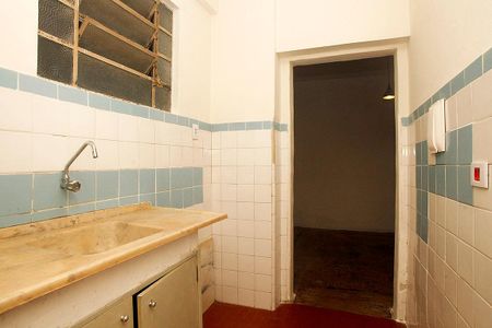 Cozinha + Área de Serviço de apartamento à venda com 1 quarto, 34m² em Centro Histórico, Porto Alegre