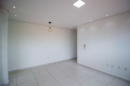 Sala de apartamento para alugar com 2 quartos, 69m² em Jardim Santa Rosália, Sorocaba