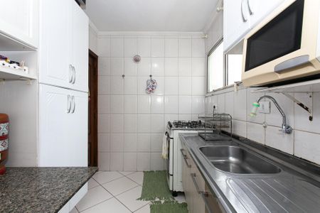 Apartamento à venda com 76m², 3 quartos e sem vaga Apartamento à venda com 76m², 3 quartos e sem vagaCozinha