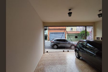 Garagem de casa para alugar com 3 quartos, 160m² em Jardim Vergueiro, São Paulo