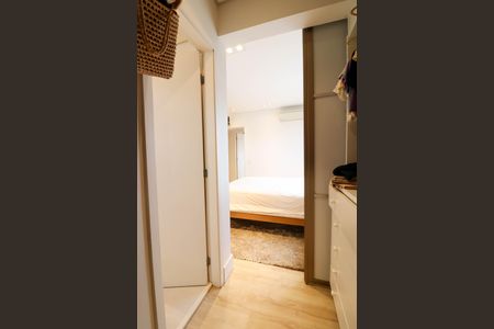 Apartamento à venda com 144m², 2 quartos e 2 vagas Apartamento à venda com 144m², 2 quartos e 2 vagasSuíte