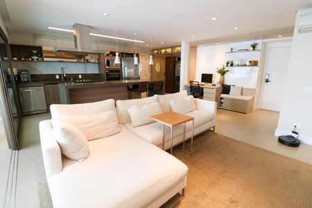 Apartamento à venda com 144m², 2 quartos e 2 vagas Apartamento à venda com 144m², 2 quartos e 2 vagasSala