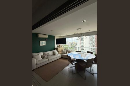 Apartamento à venda com 144m², 2 quartos e 2 vagasVaranda Sala