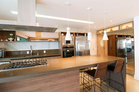 Apartamento à venda com 144m², 2 quartos e 2 vagas Apartamento à venda com 144m², 2 quartos e 2 vagasCozinha