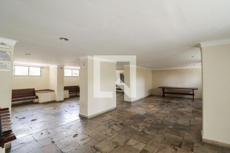 Apartamento para alugar com 69m², 2 quartos e sem vagaÁrea comum - Salão de festas