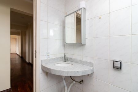 Apartamento para alugar com 69m², 2 quartos e sem vagaBanheiro