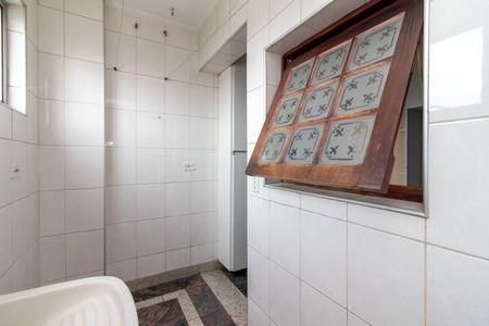 Apartamento para alugar com 69m², 2 quartos e sem vagaÁrea de Serviço