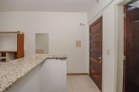 Cozinha de kitnet/studio para alugar com 1 quarto, 35m² em Petrópolis, Porto Alegre