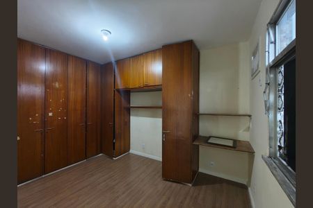 Apartamento para alugar com 75m², 2 quartos e 1 vaga