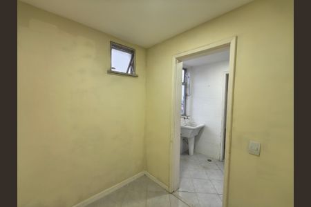 Apartamento para alugar com 75m², 2 quartos e 1 vaga