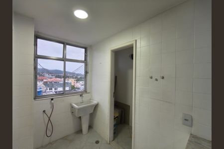 Apartamento para alugar com 75m², 2 quartos e 1 vaga