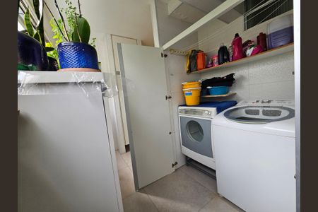 Apartamento à venda com 101m², 3 quartos e 1 vagaÁrea de Serviço