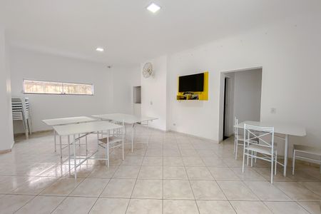 Apartamento à venda com 80m², 3 quartos e sem vagaÁrea comum