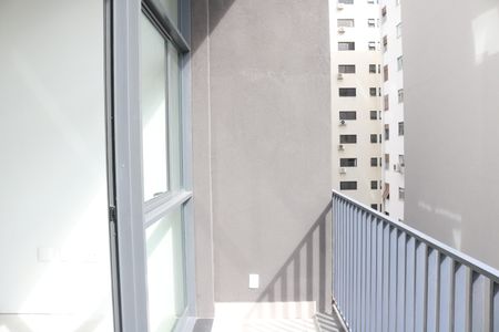 Varanda de kitnet/studio à venda com 1 quarto, 48m² em Perdizes, São Paulo