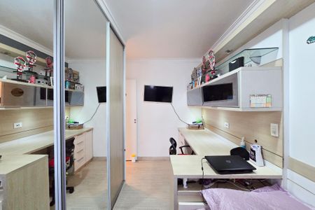 Apartamento à venda com 75m², 3 quartos e 2 vagasQuarto 2