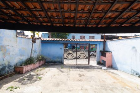 Casa para alugar com 80m², 2 quartos e 3 vagasGaragem