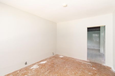 Sala de casa para alugar com 2 quartos, 80m² em Jardim Bartira, São Paulo