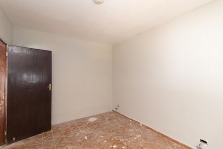 Quarto 2 de casa para alugar com 2 quartos, 80m² em Jardim Bartira, São Paulo