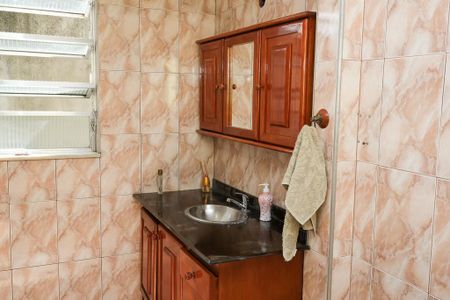 Casa para alugar com 197m², 5 quartos e 3 vagasBanheiro 2