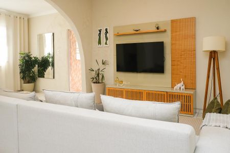 Casa para alugar com 197m², 5 quartos e 3 vagasSala de TV
