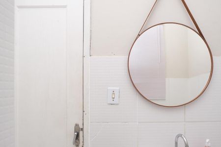 Casa para alugar com 197m², 5 quartos e 3 vagasBanheiro 1