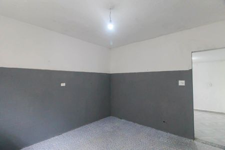 Casa para alugar com 120m², 2 quartos e 2 vagas
