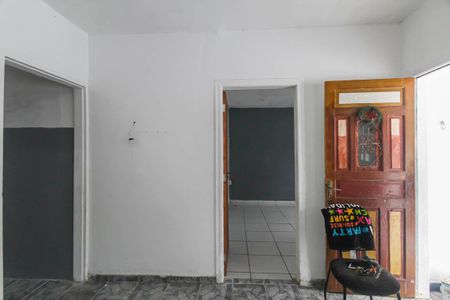 Casa para alugar com 120m², 2 quartos e 2 vagas