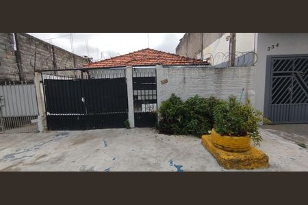Casa para alugar com 120m², 2 quartos e 2 vagas