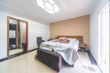 Casa à venda com 184m², 2 quartos e 4 vagas Casa à venda com 184m², 2 quartos e 4 vagasQuarto 3