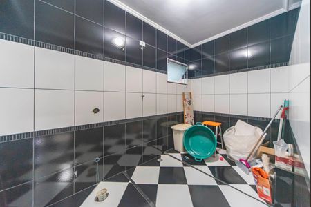 Casa à venda com 184m², 2 quartos e 4 vagas Casa à venda com 184m², 2 quartos e 4 vagasBanheiro do Quarto 3