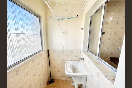 Apartamento à venda com 70m², 2 quartos e 1 vagaÁrea de Serviço